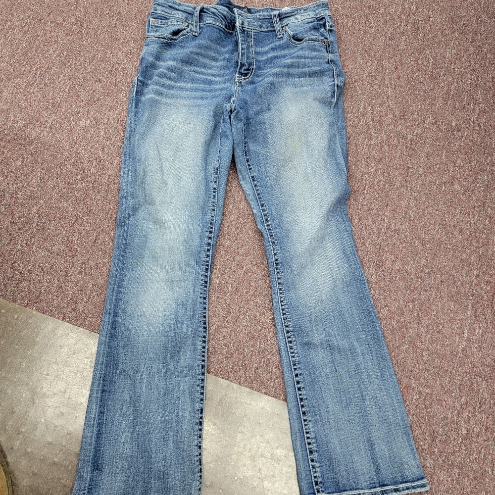 Buckle Virgo Daytrip jeans